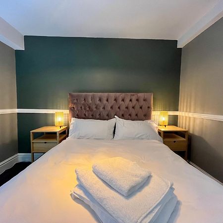 Отель Mossley Hill Retreat Ливерпуль Экстерьер фото