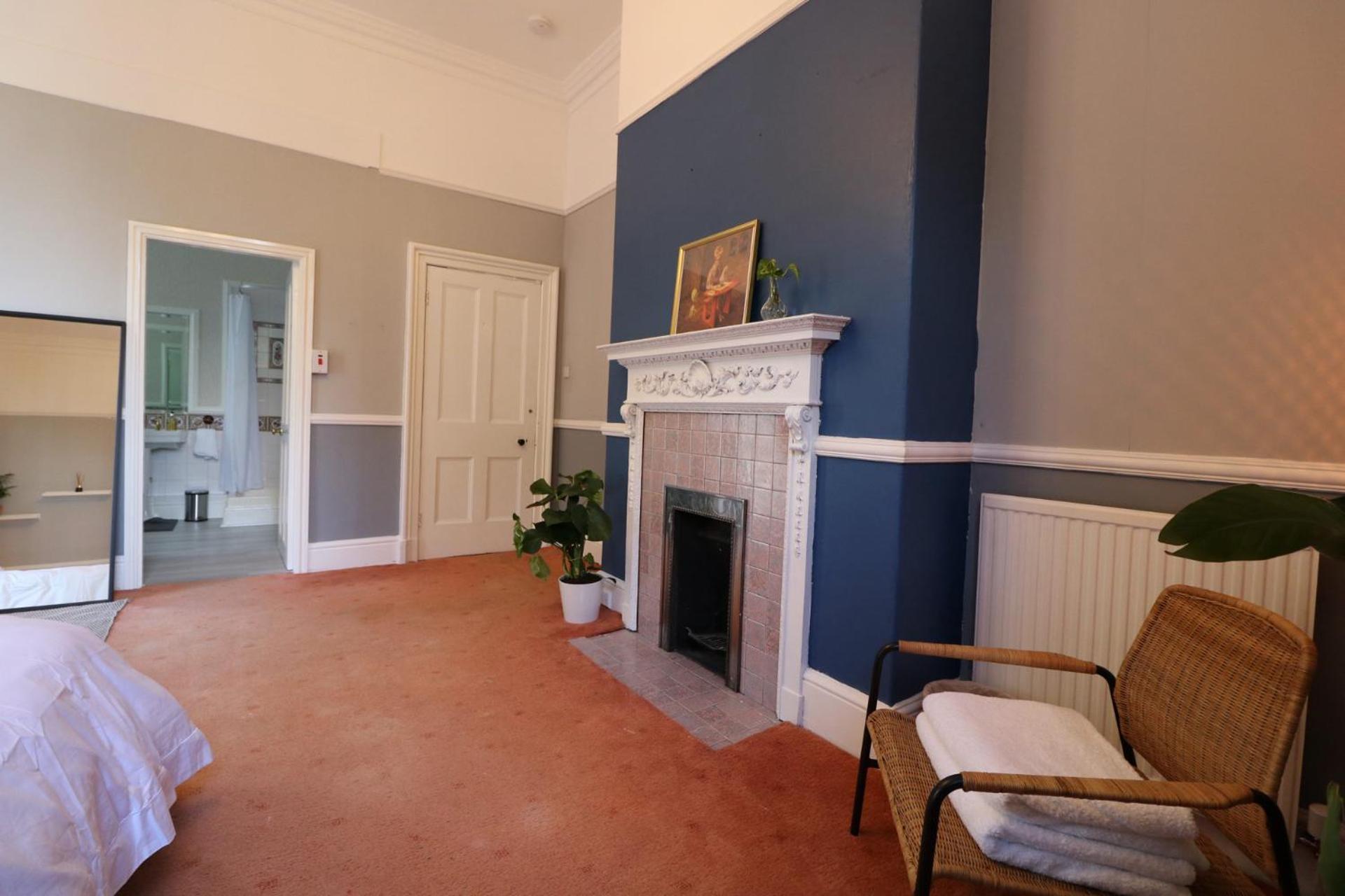 Отель Mossley Hill Retreat Ливерпуль Экстерьер фото